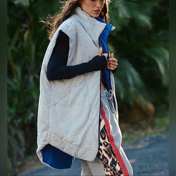 #7 NWT Free People Slalom Reversible Fleece in Stellar Blue - Picture 4 of 11